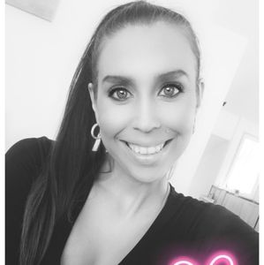 Meet your Posher, Marie-Michele